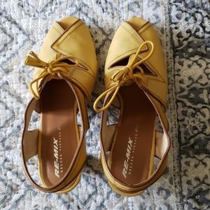 Re-Mix Deluxe Vintage Classics Yellow Mule
